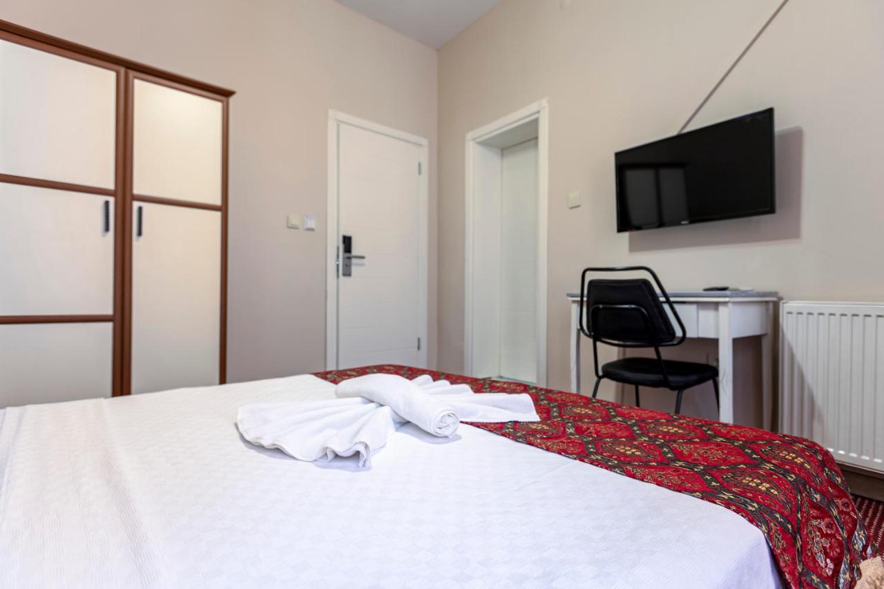 Ottomanzade Hotel Istanboel Buitenkant foto