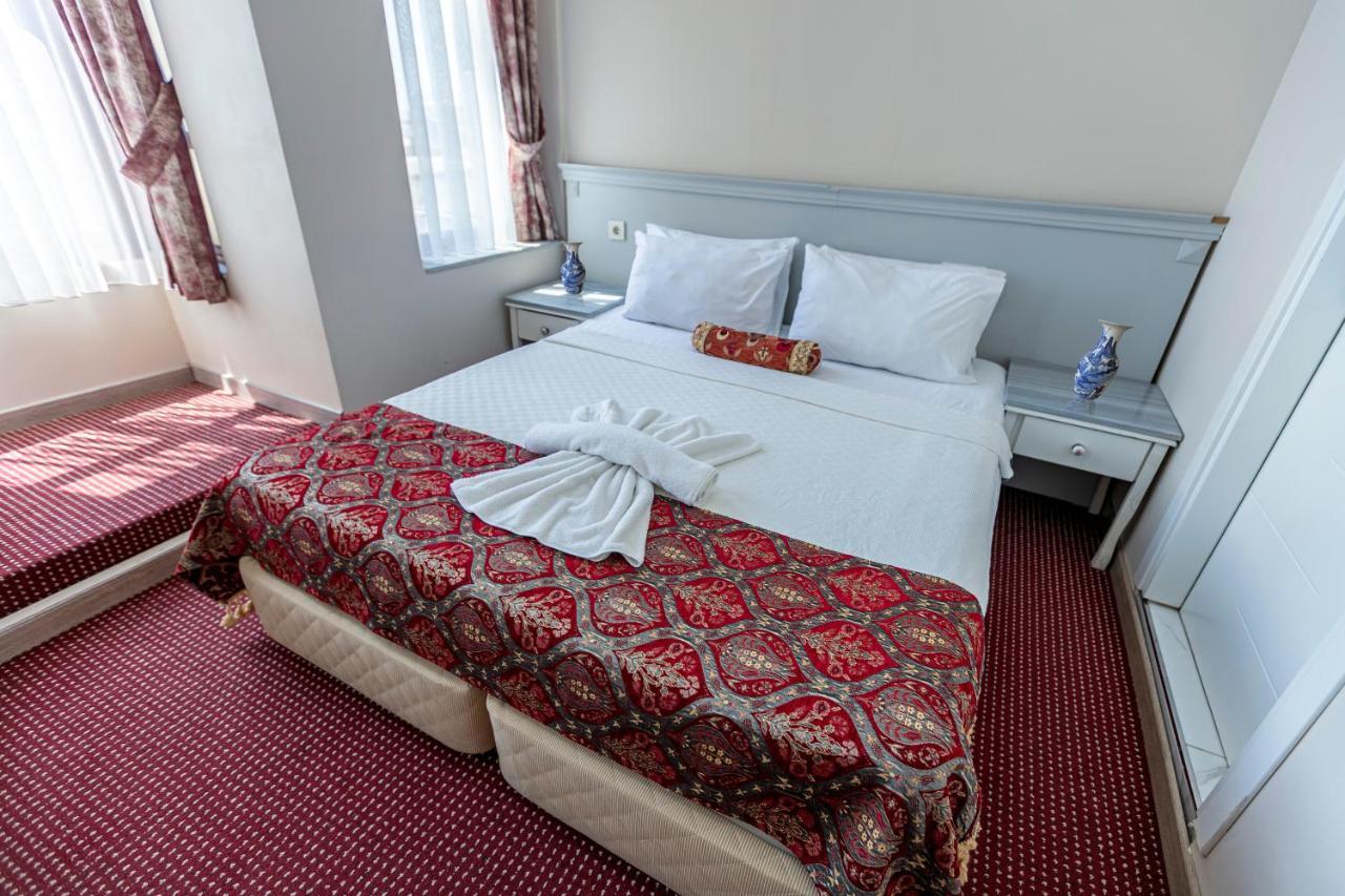 Ottomanzade Hotel Istanboel Buitenkant foto