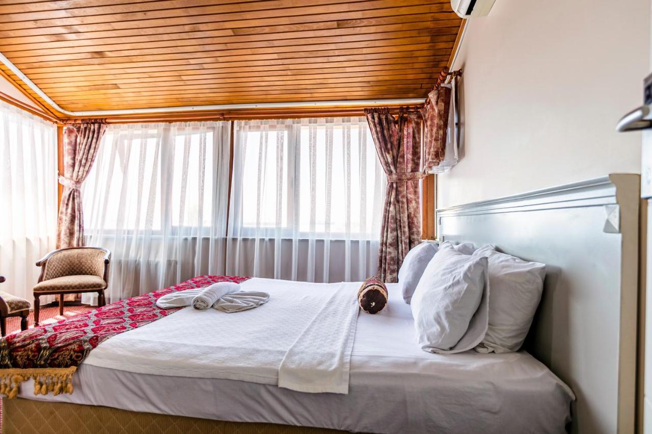 Ottomanzade Hotel Istanboel Buitenkant foto