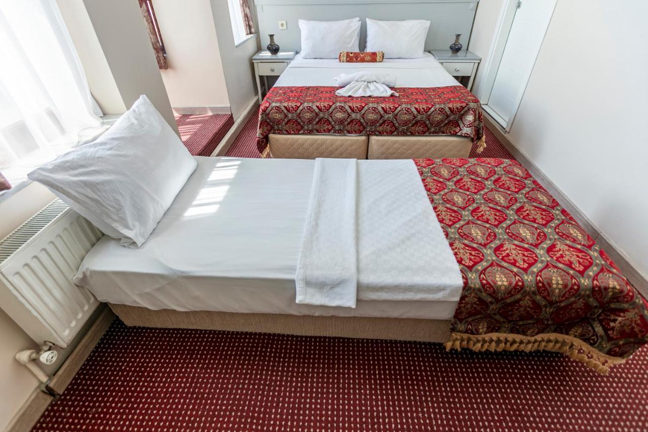 Ottomanzade Hotel Istanboel Buitenkant foto